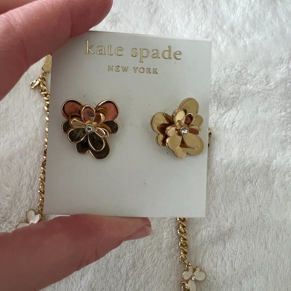 kate spade gold and white flower floral necklace and earrings set nwt and nwot - Picture 6 of 9